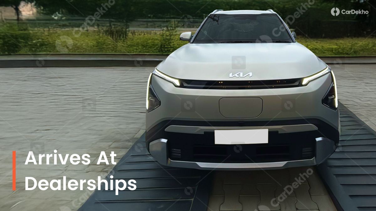 2025 Kia Carens Clavis EV arrives at pan-India dealerships 2025 Kia Carens Clavis EV arrives at pan-India dealerships