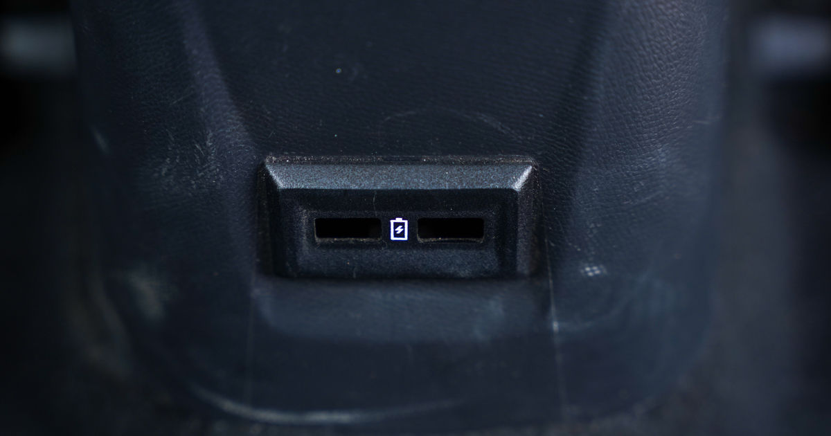 Citroen eC3 charging ports for rear seat passengers Citroen eC3 charging ports for rear seat passengers