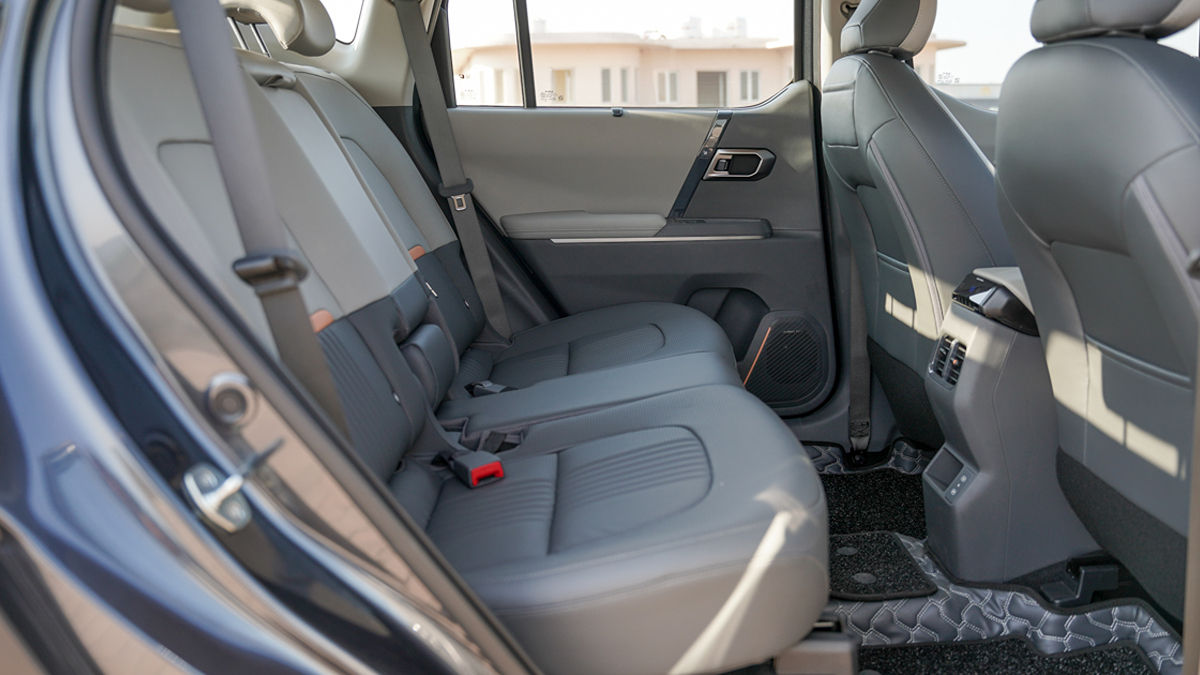 Kia Syros rear seats