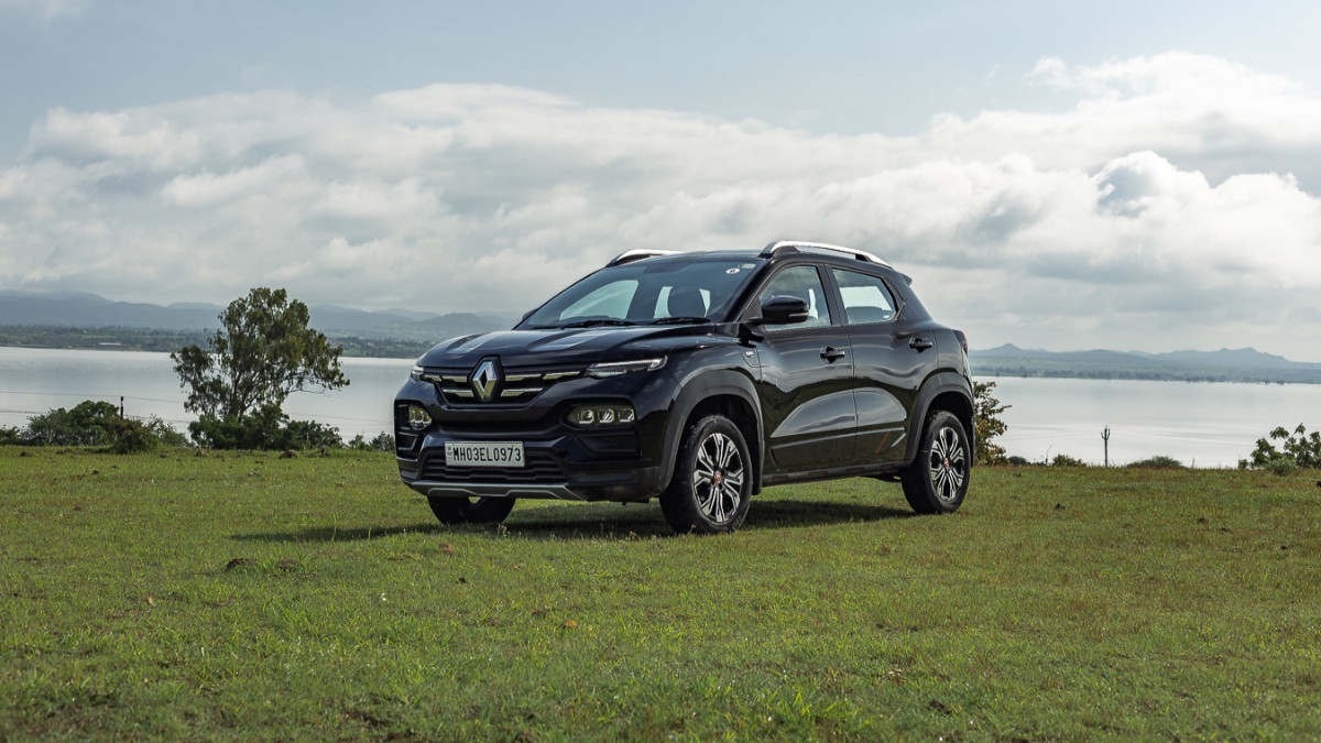 Current-spec Renault Kiger front design