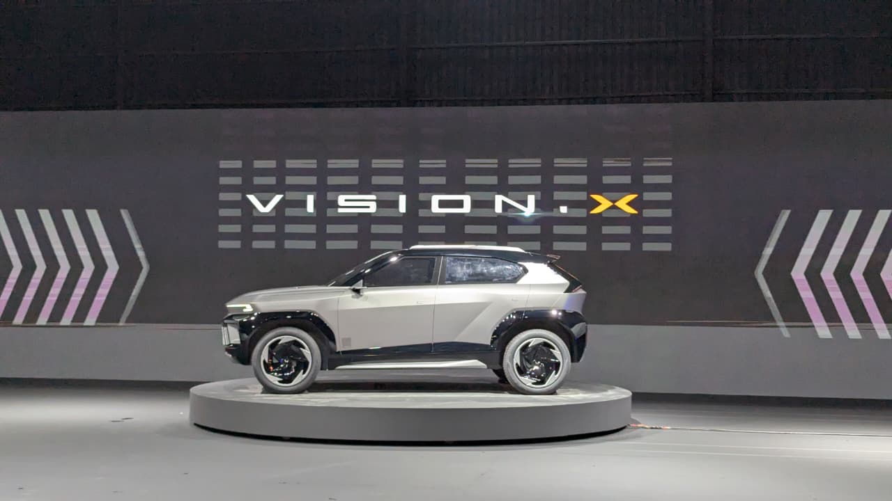 Mahindra Vision X Side Profile Mahindra Vision X Side Profile
