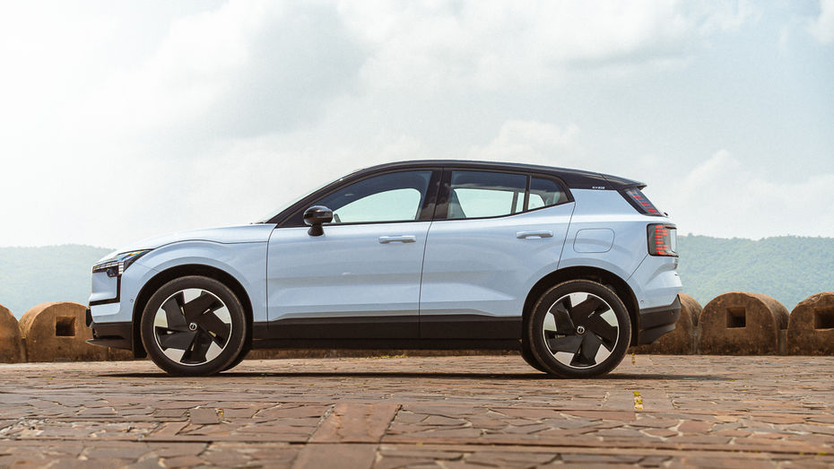 Volvo EX30