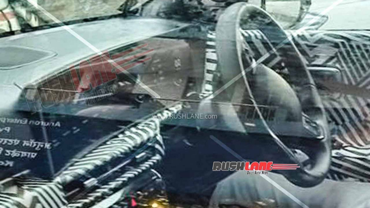 2025 Hyundai Venue Spied Testing, Interior Design And Key Feature ...