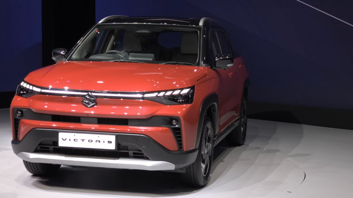 Maruti Victoris front Maruti Victoris front