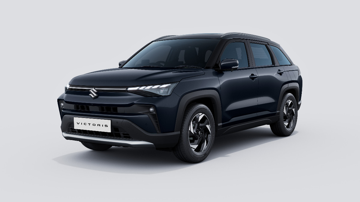 Maruti Victoris front view