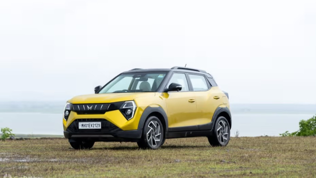 Mahindra XUV3XO