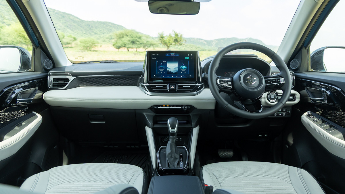 Maruti Victoris Dashboard