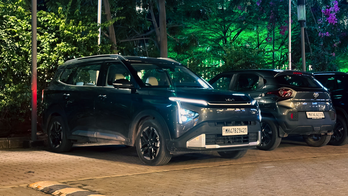 Kia Carens Clavis