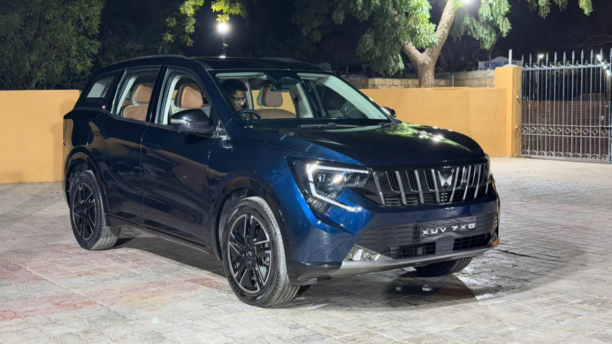 Mahindra XUV 7XO