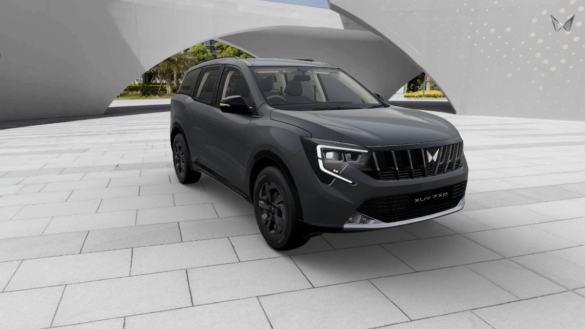 Mahindra XUV 7XO AX 5