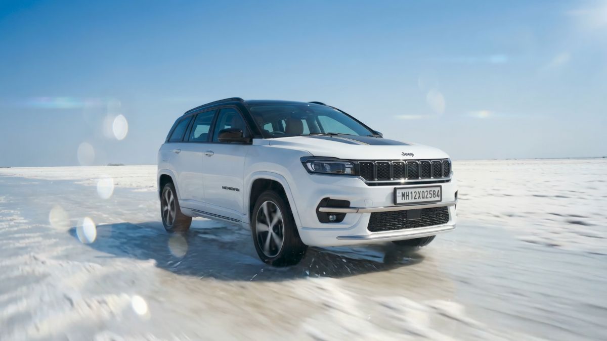 Jeep Meridian Track Edition Exterior