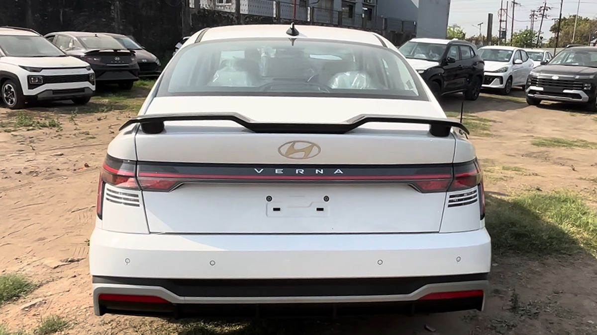 Hyundai Verna HX4