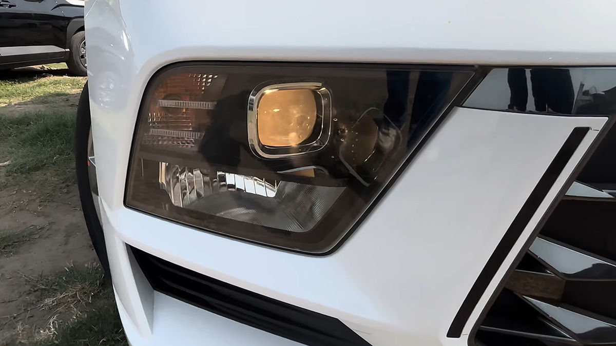 Hyundai Verna HX4