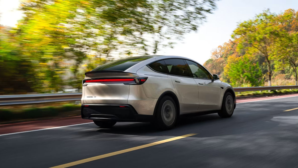 Tesla Model Y L