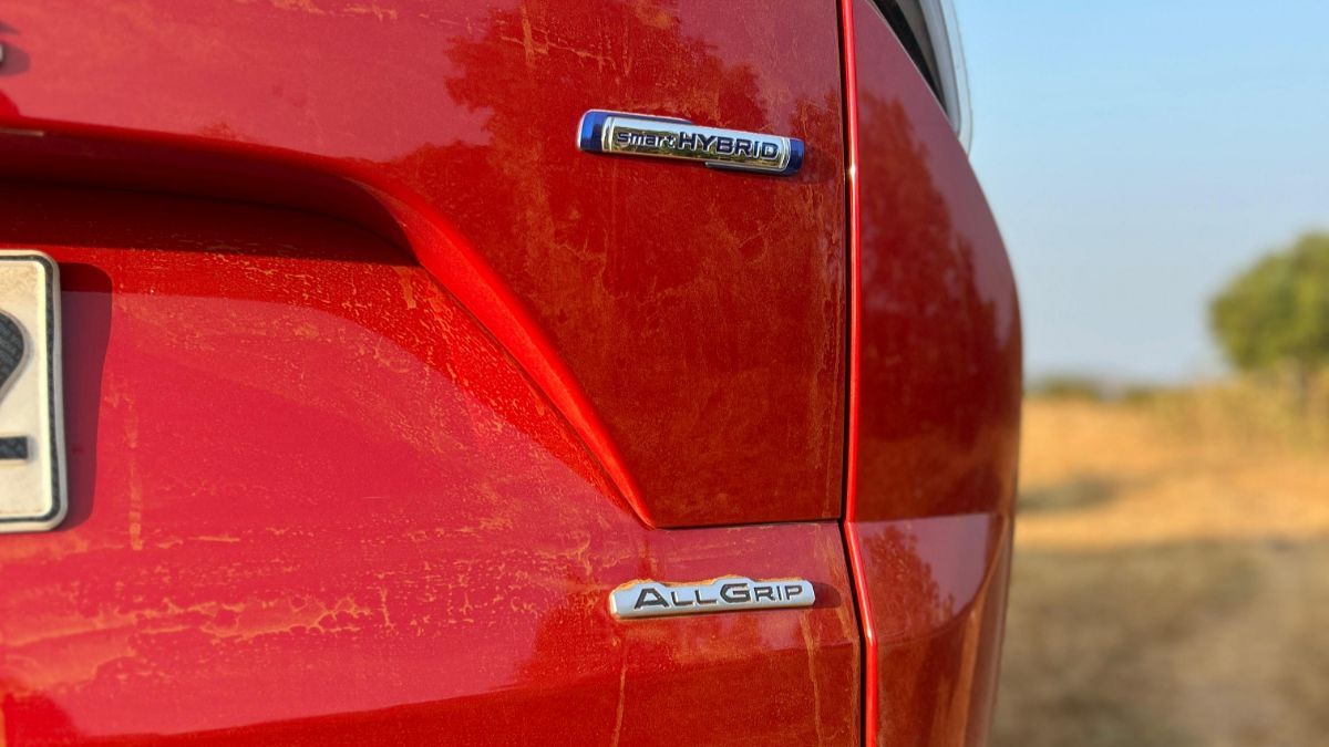 Victoris AWD Victoris AWD