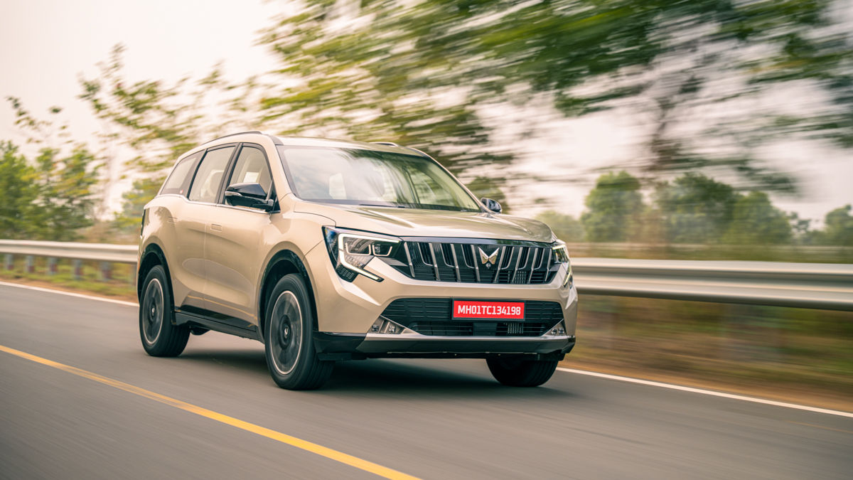 Mahindra XUV 7XO