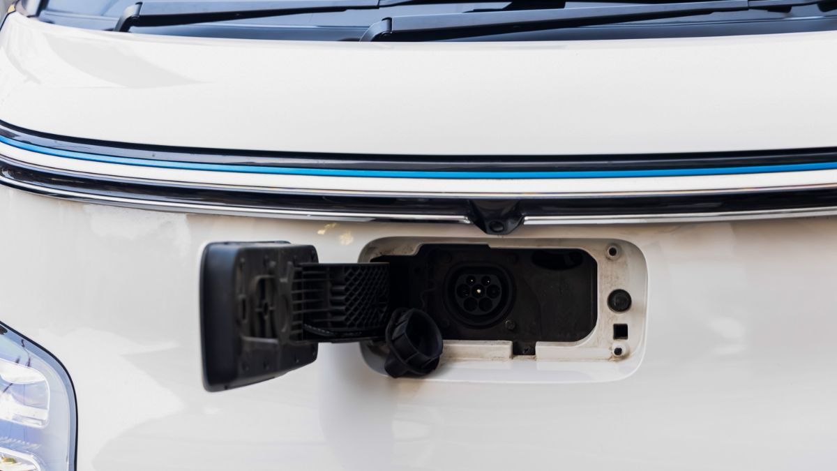 MG Comet EV Charging Port