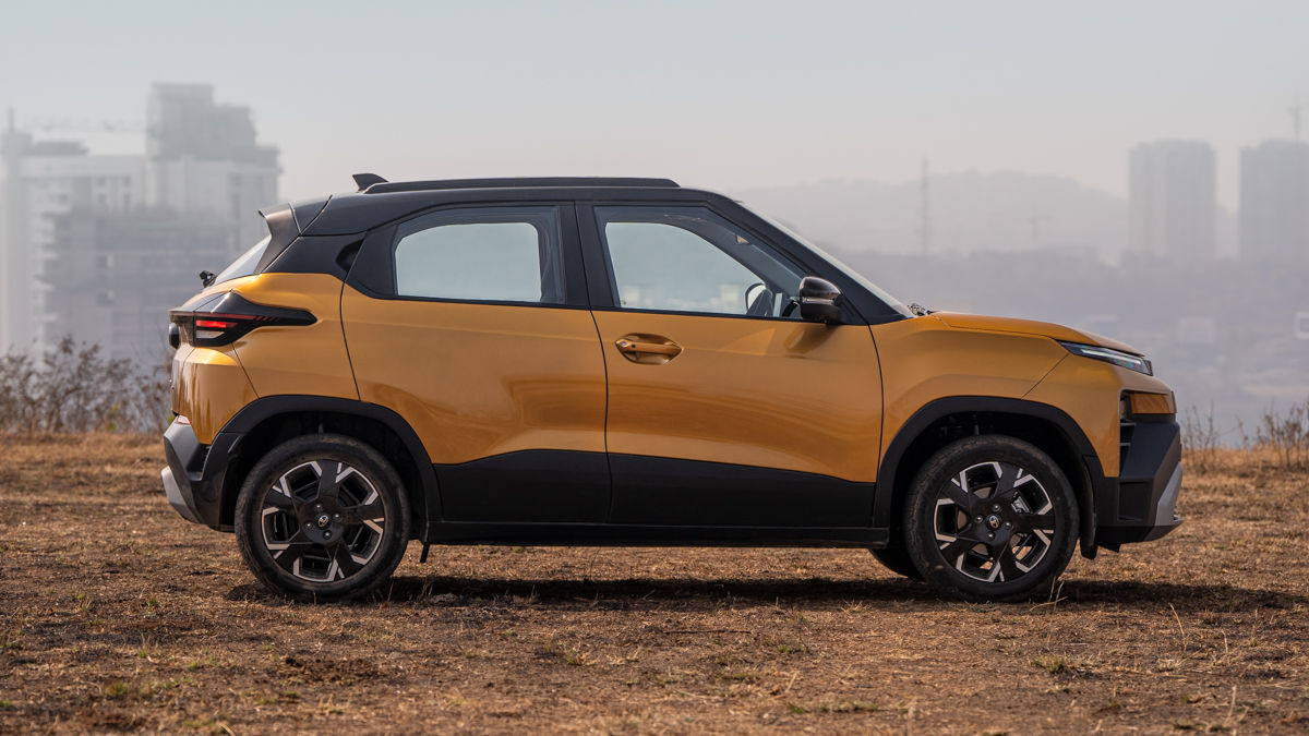 Tata Punch Side