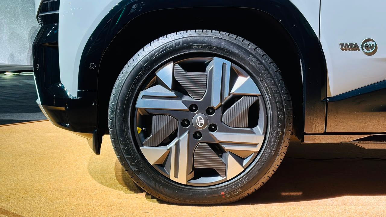 Tata Sierra EV Alloy Wheel