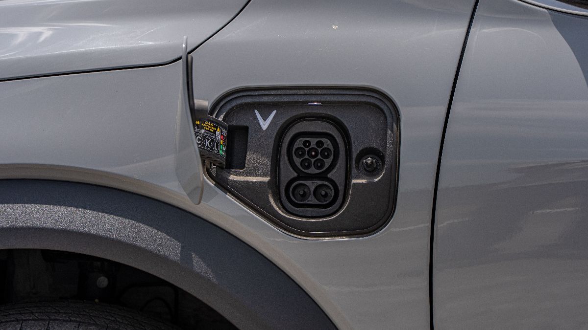 Vinfast VF6