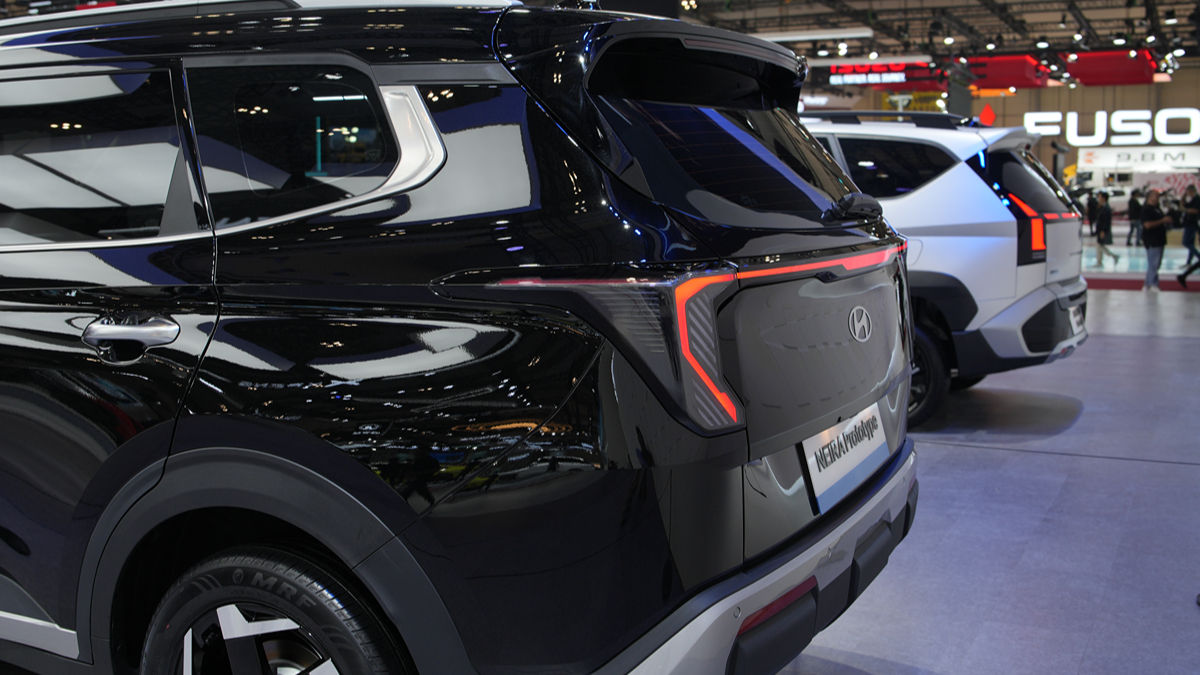 Hyundai Neira Prototype
