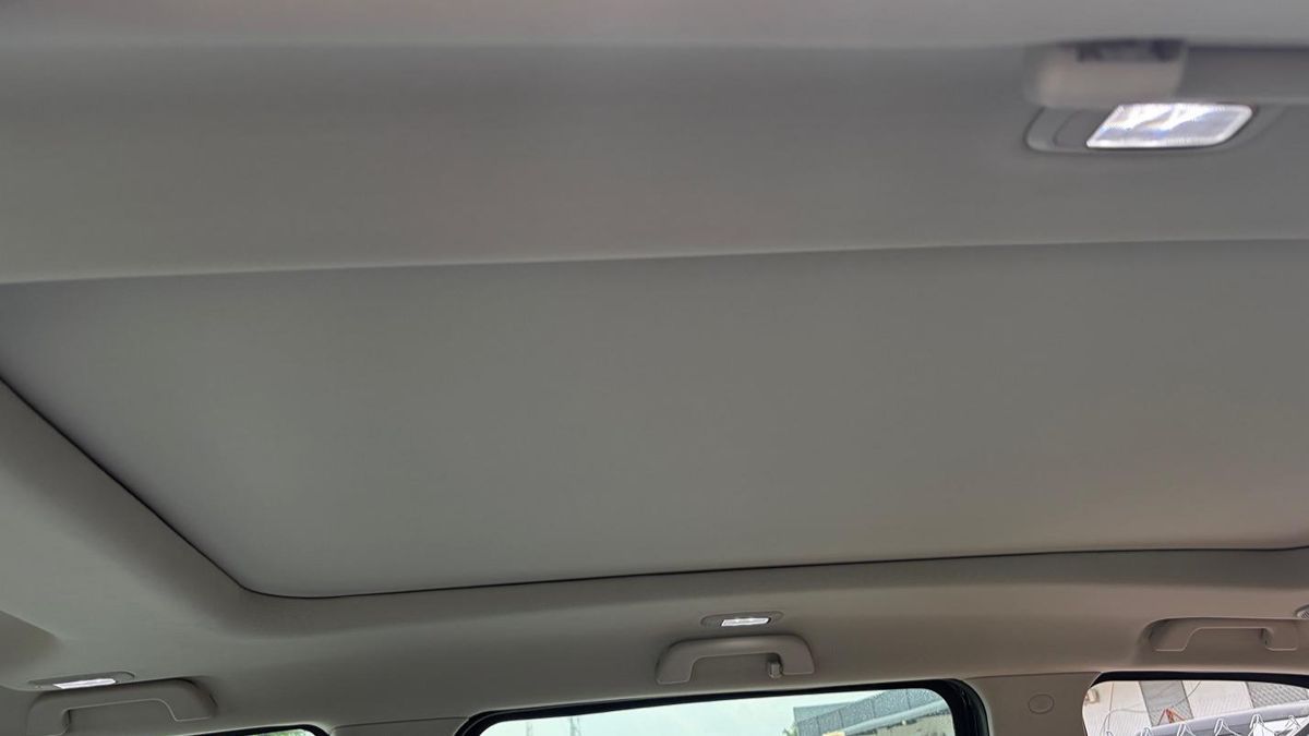 Mahindra Scorpio N Facelift Panoramic Sunroof