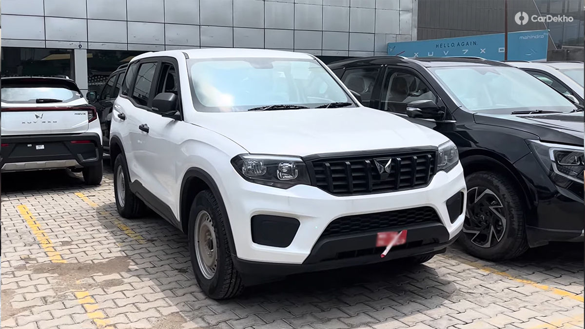 Mahindra Scorpio N Z2 Front Quarter