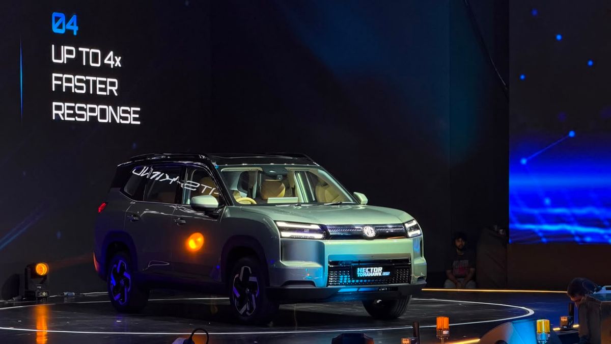 MG Hector Tomahawk EV Bookings And Delivery