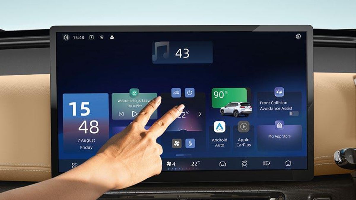 MG Hector Tomahawk EV Infotainment