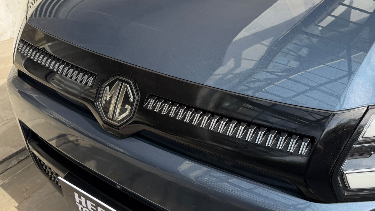 MG Hector Tomahawk EV