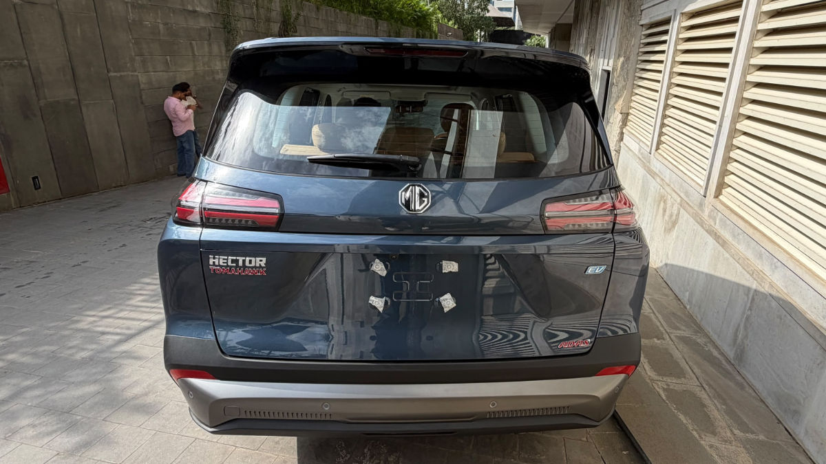 MG Hector Tomahawk EV