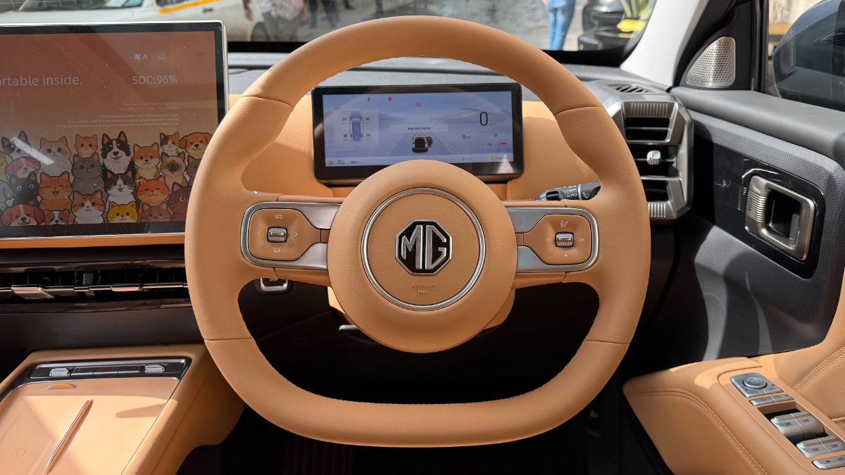 MG Hector Tomahawk EV