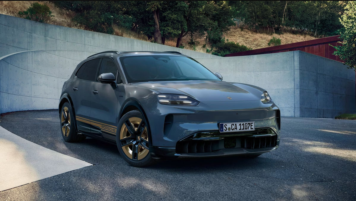 Porsche Cayenne EV