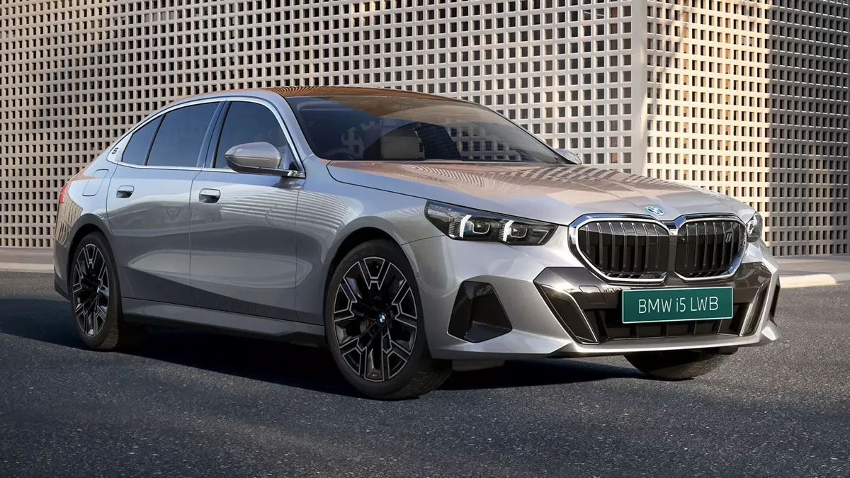 BMW i5 LWB