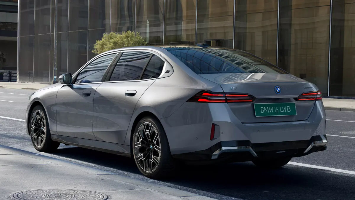 BMW i5 LWB