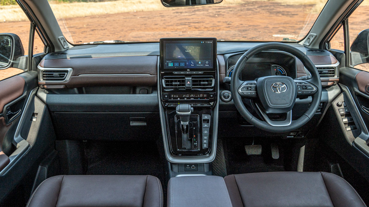 Toyota Innova Hycross Interior