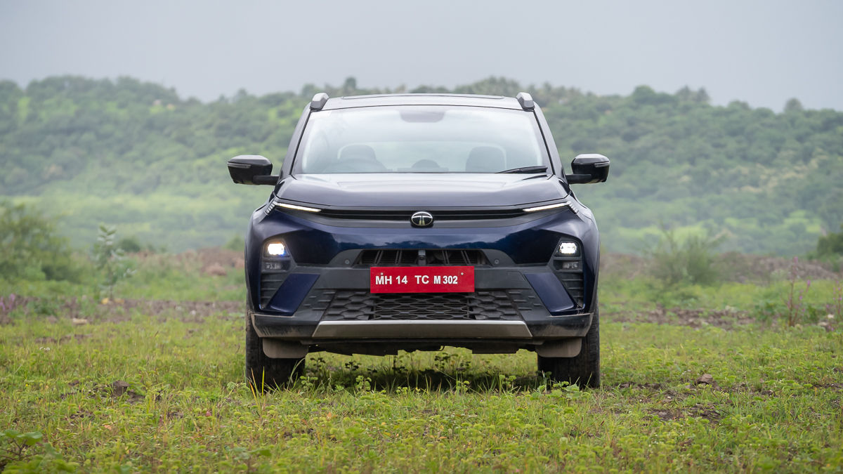 Tata Nexon Panoramic Sunroof
