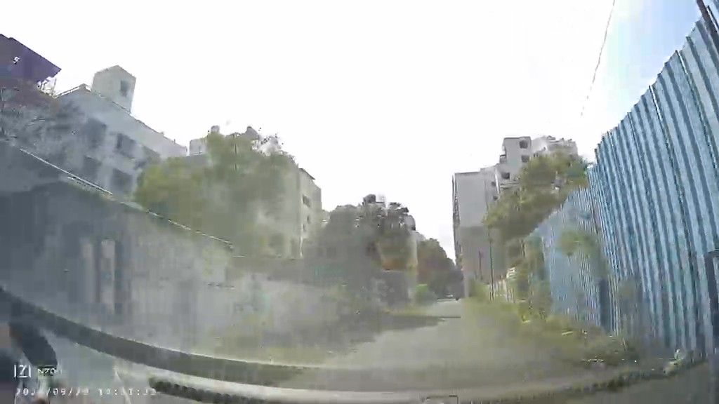 IZI N700 Dashcam IZI N700 Dashcam