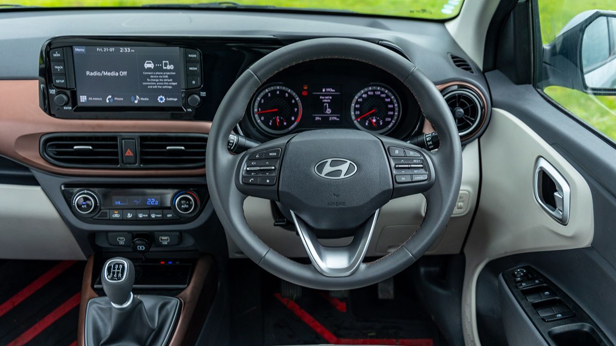 Hyundai Aura Interior