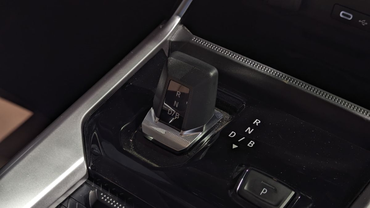 Renault Duster Hybrid