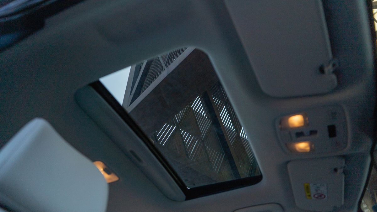Hyundai Venue Sunroof
