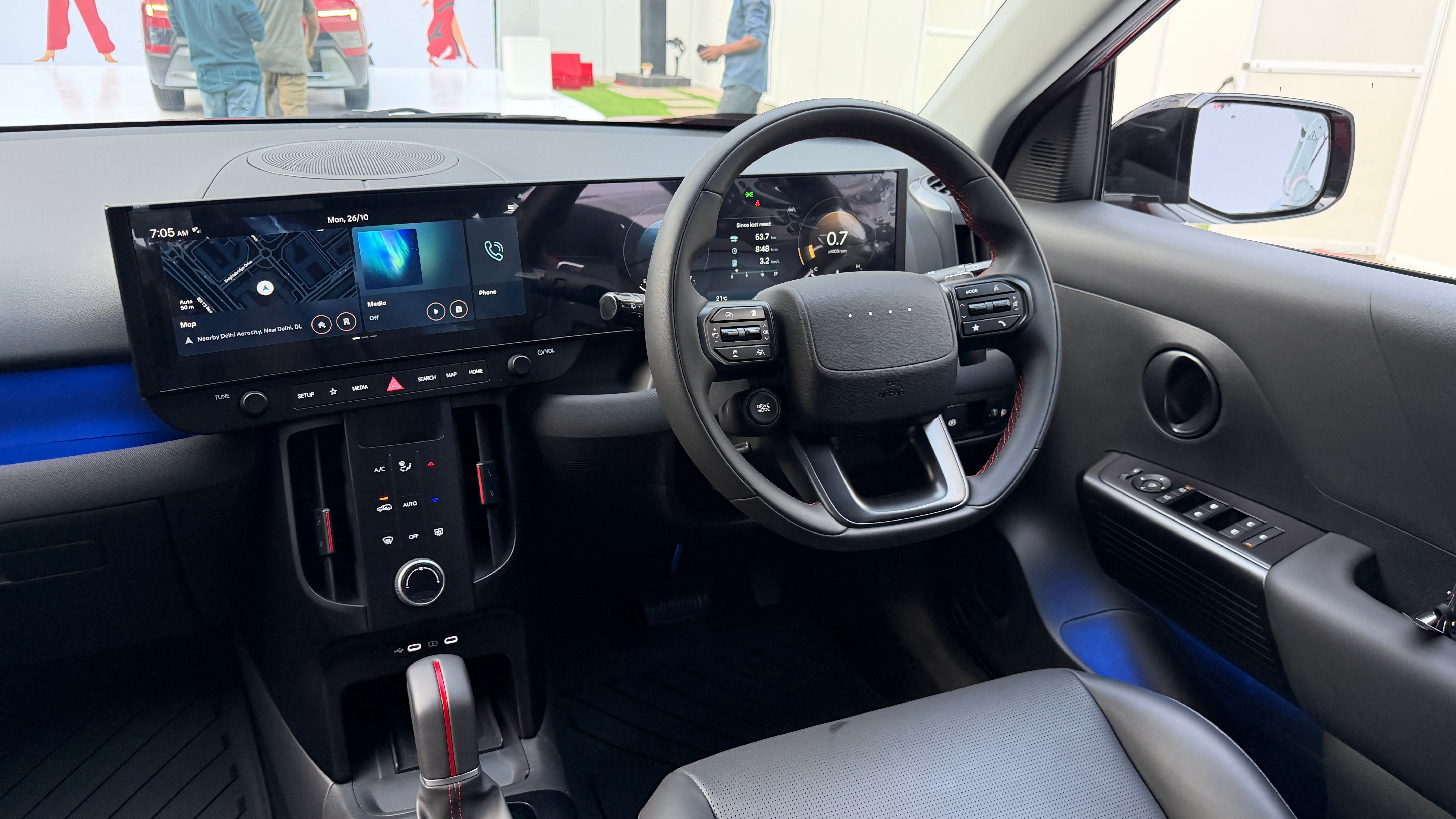 Hyundai Bayon Dual-Display Setup