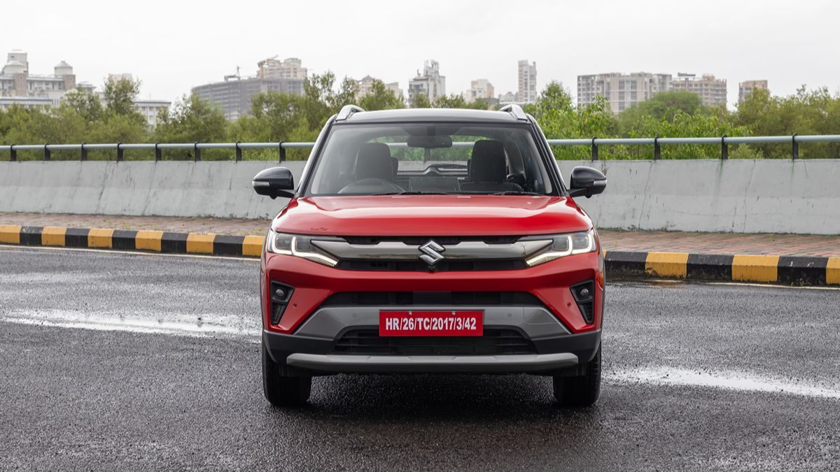 Maruti Brezza Front
