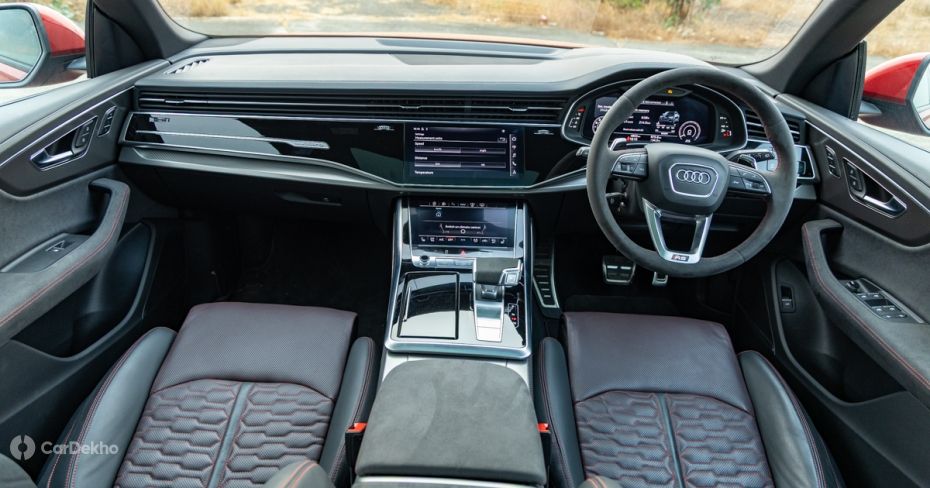 Audi RS Q8 interior