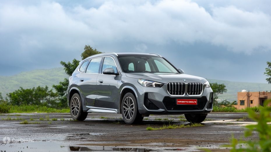 BMW X1 LWB Front Quarter