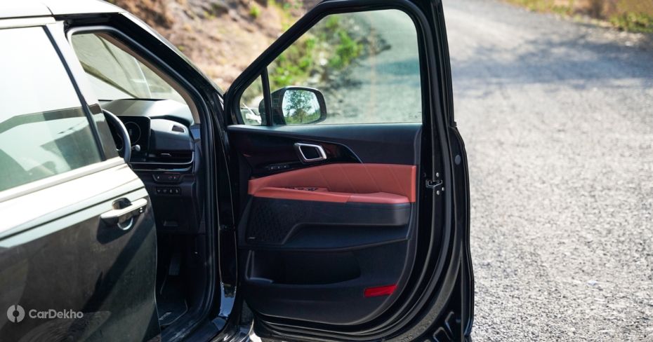 Kia Carnival gets massive windows Kia Carnival gets massive windows
