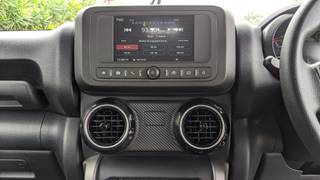 മഹേന്ദ്ര താർ touchscreen with roll, pitch, സ്റ്റിയറിങ് angle, compass, g monitor displays