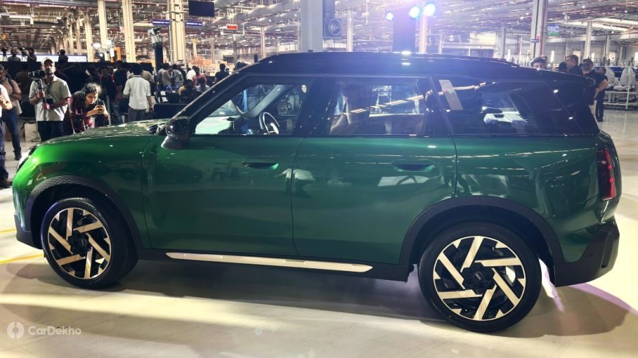 Mini Countryman C Side Profile Mini Countryman C Side Profile