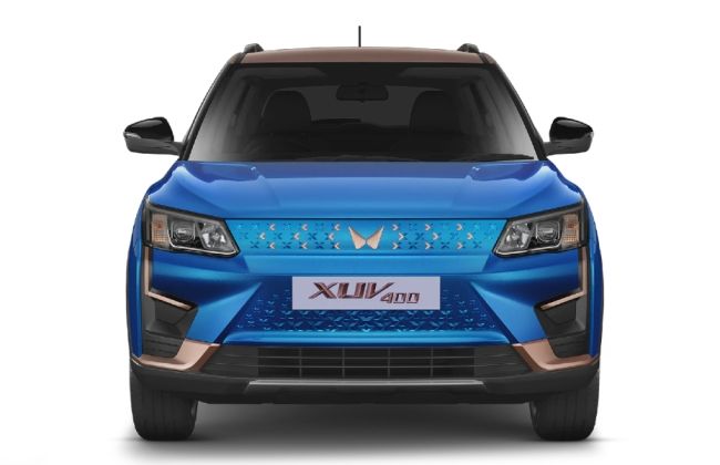 Mahindra XUV400 Infinity Blue Colour - CarWale