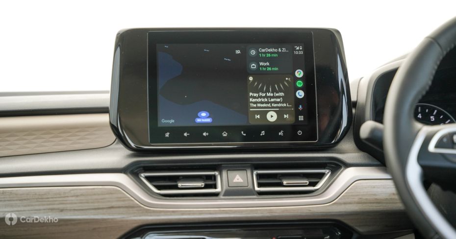Maruti Dzire infotainment system